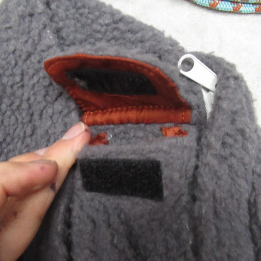 KAVU Rope Bag Unisex Mini Grey Sherpa Fleece‎ Sling Backpack Adjustable Strap